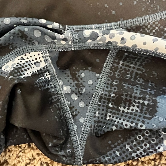 Athleta, Women’s XS, Chaturanga Crop Leggings - Picture 8 of 8